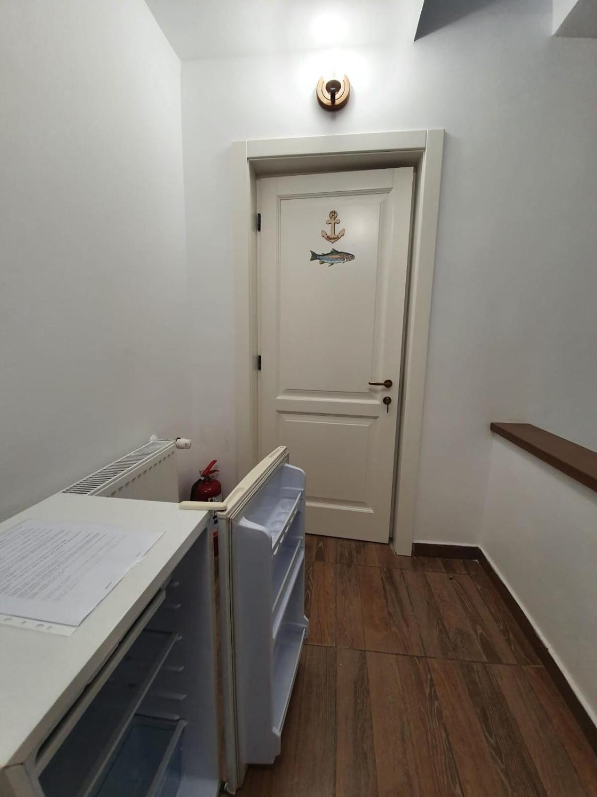 Pensiunea Iasmina si Pescarul Călimăneşti Bagian luar foto